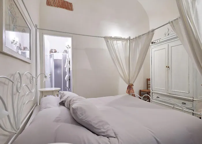 A Ca' De Lisetta Альбенга