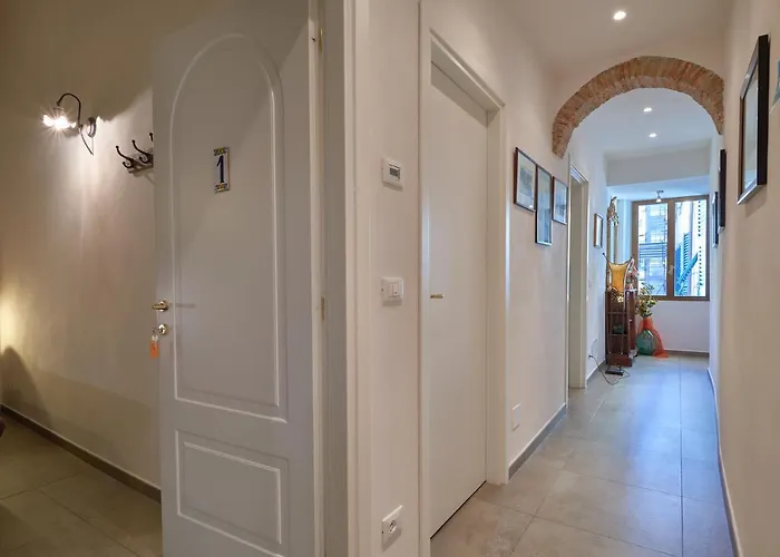 A Ca' De Lisetta Гостевой дом Альбенга